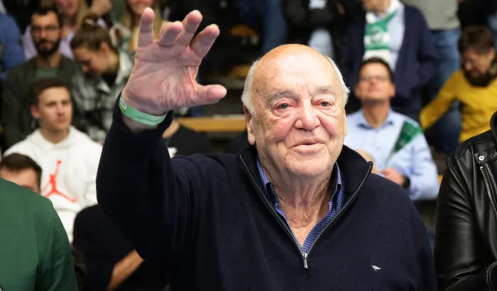 Horst Singer im Jahr 2024 bei einem Bundesliga-Spiel von Göppingen. - Foto: Imago Images/Pressefoto Baumann