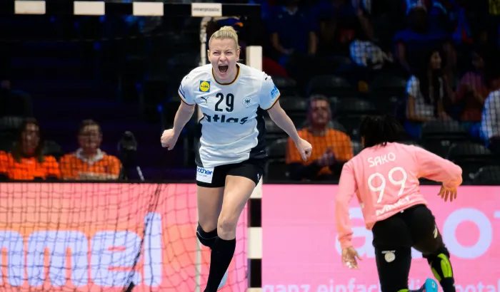 Freude über den Finaleinzug: Antje Döll bejubelt den Halbfinalsieg gegen Frankreich