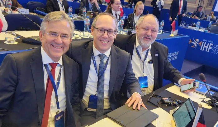 Vor der Wahl noch guten Mutes; Dr. Gerd Butzeck, Mark Schober und Andreas Michelmann. - Foto: DHB