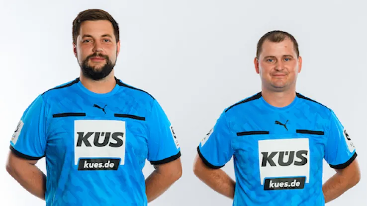 Schiedsrichter Jedrzejak und Schaper im Portrait