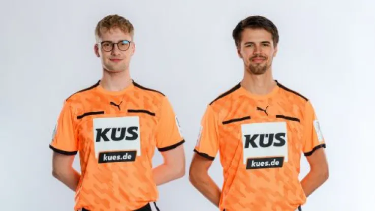 Schiedsrichter Burdack und Oestmann im Portrait