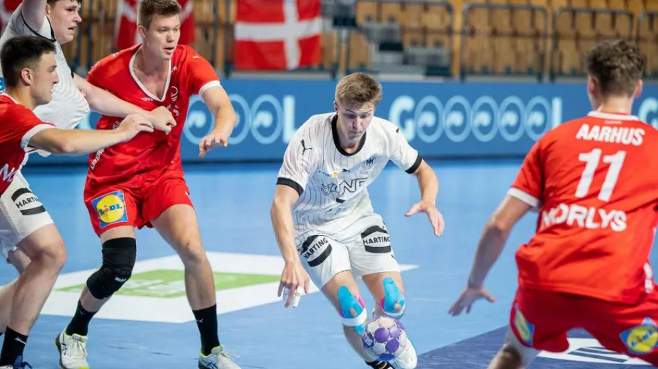 Men’s 20 EHF EURO 2024 Celje - Deutschland vs Dänemark