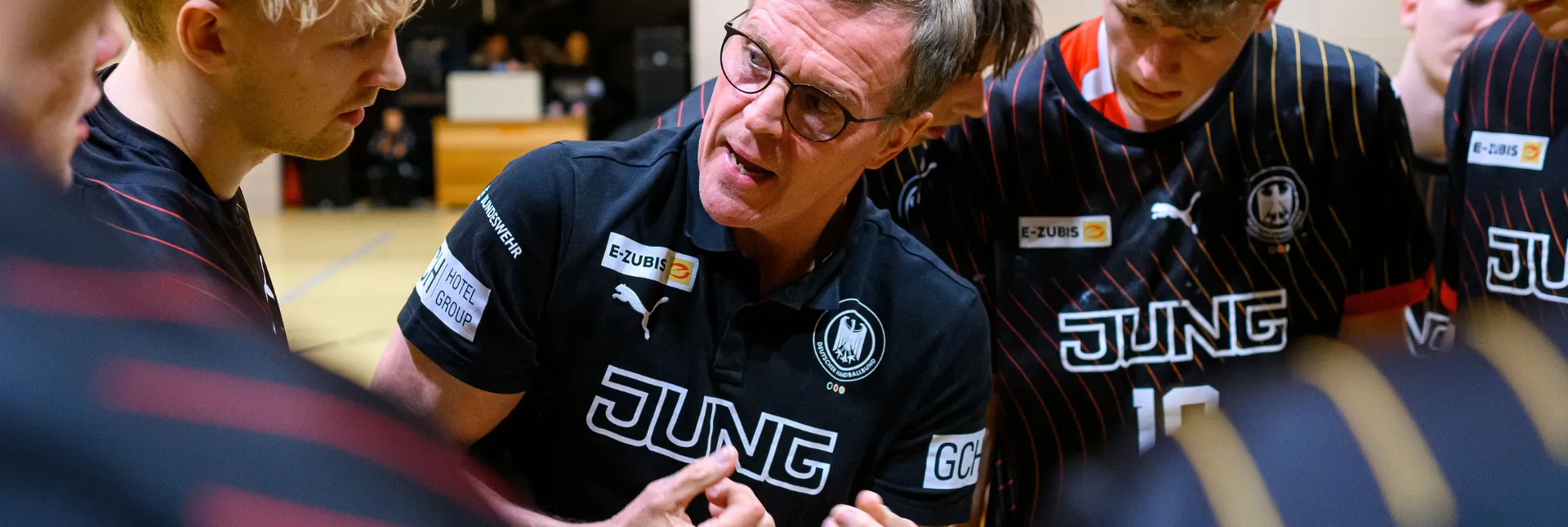 Martin Heuberger coacht sein Team