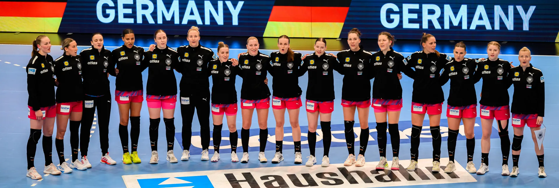 Die Frauen-Nationalmannschaft. - Foto: Marco Wolf