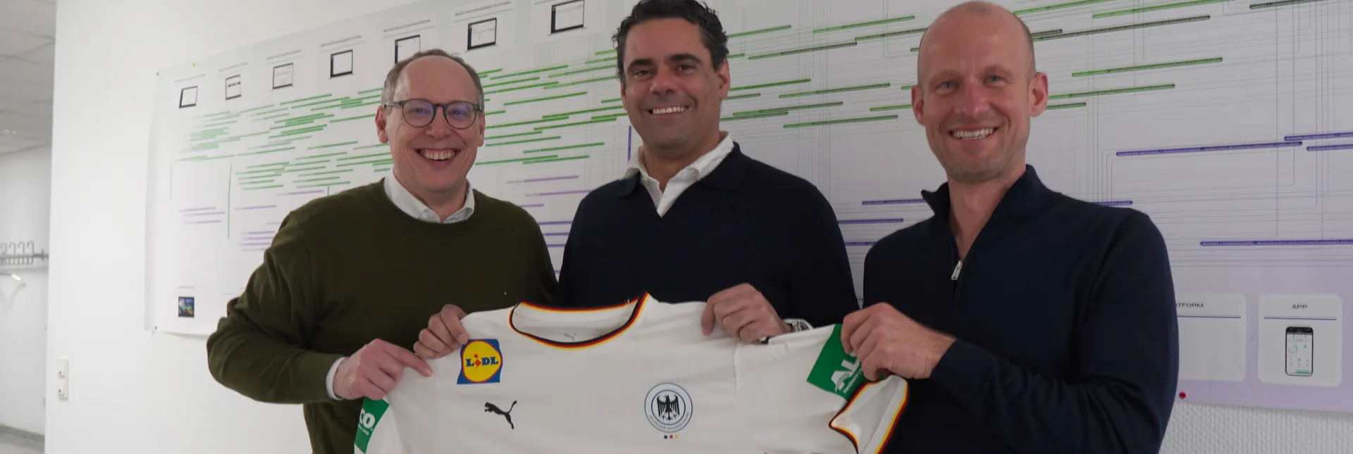 Mark Schober, Clemente Sierra und Dr. Klaus Berding (von links)