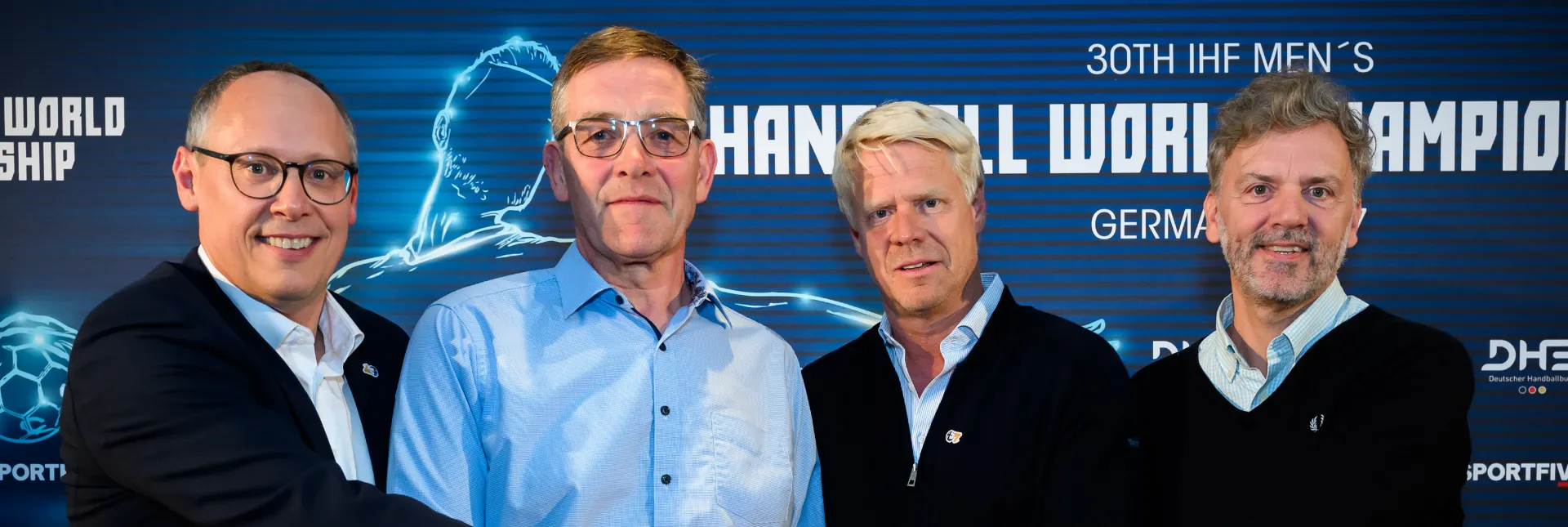 Die Teilnehmer des ProSiebenSat1-DHB-Handballtalks in München. - Foto: Marco Wolf