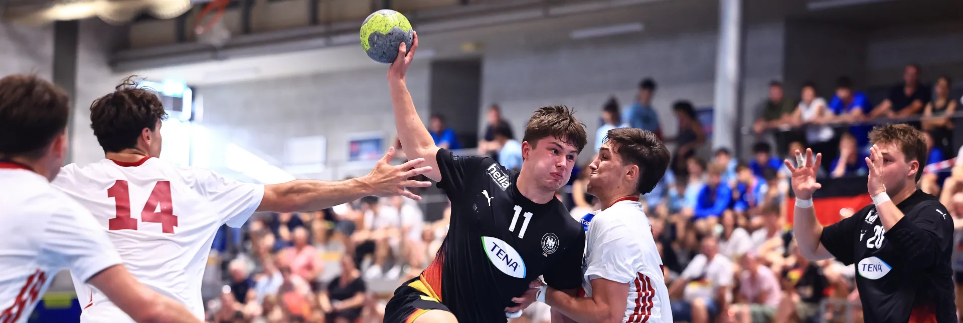 Bei der Airport Trophy in Kloten gewann die DHB-Auswahl um Kapitän Rasmus Ankermann gegen Frankreich mit 28:21. Das gleiche Duell wartet am Mittwoch im ersten EM-Vorrundenspiel. - Foto: René Weiss