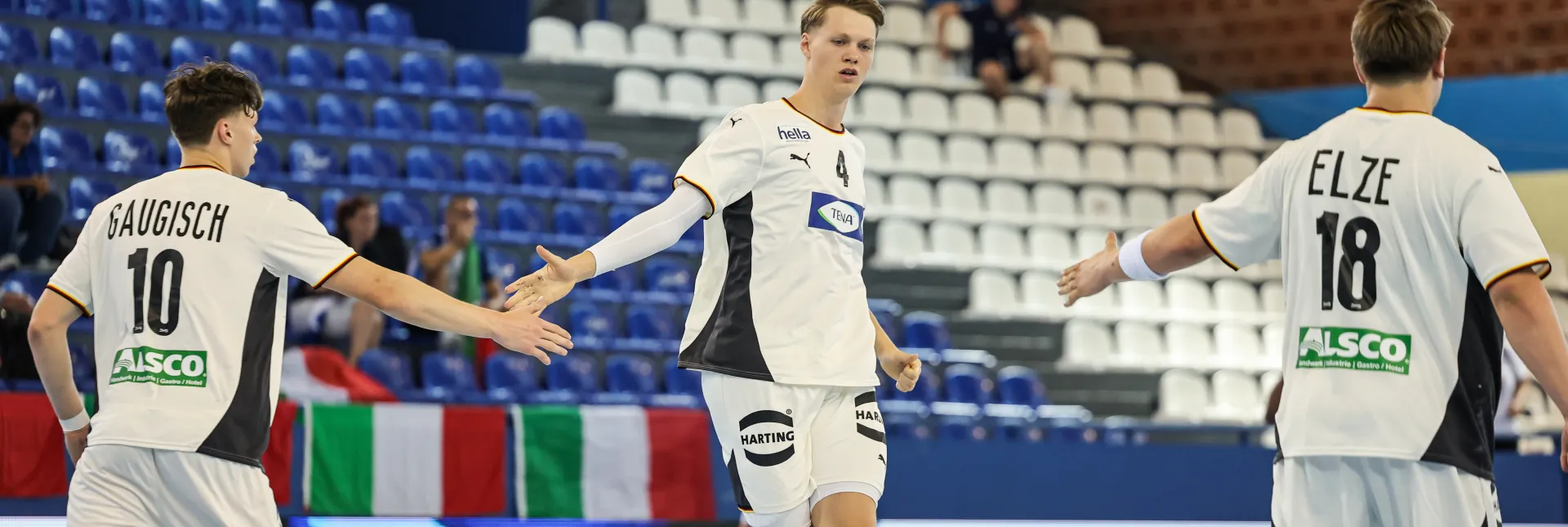 Starker Auftakt der U18m. - Foto: Nikola Cimburovic