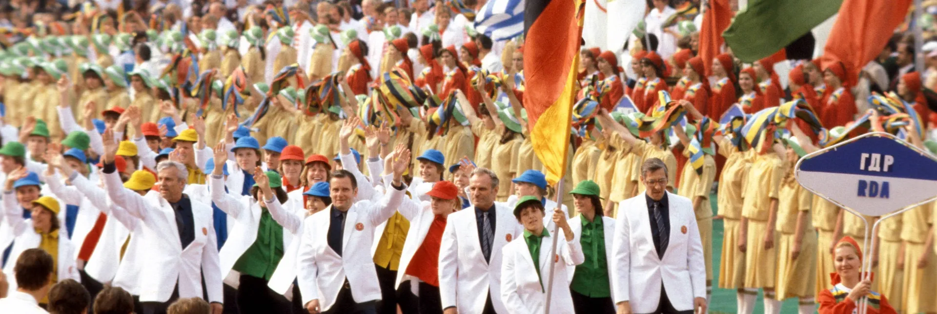 Kristina Richter ist die deutsche Fahnenträgerin bei den Olympischen Spielen 1980 in Moskau