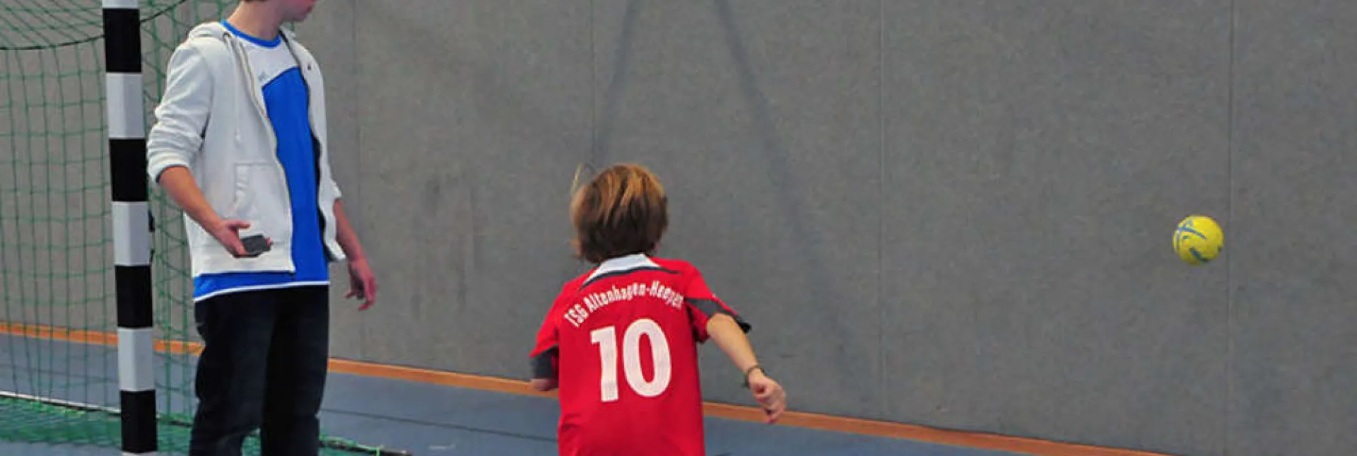 7470c4fba3565d9.jpg