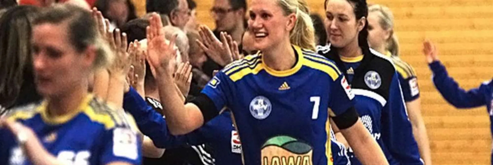 77fc7eac2bb2911.jpg