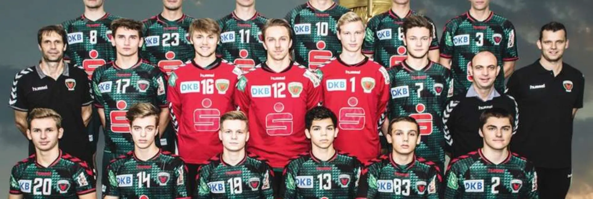 62c7351f22501a9.jpg