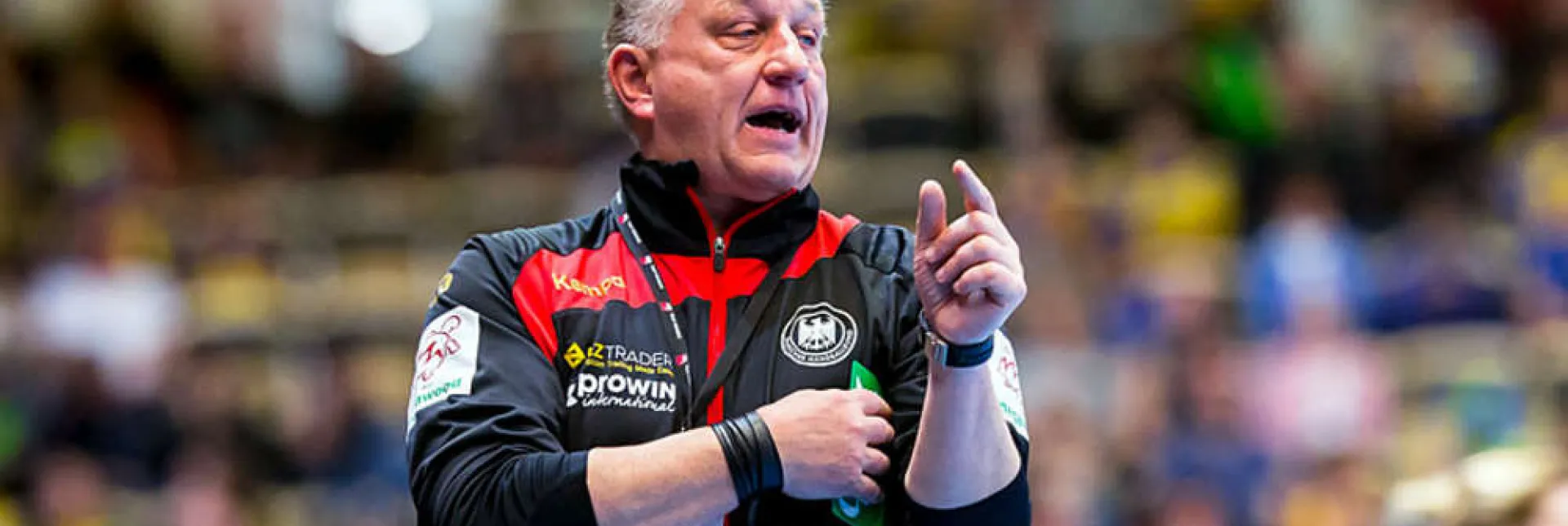 05d3acfcd32c2f5.jpg