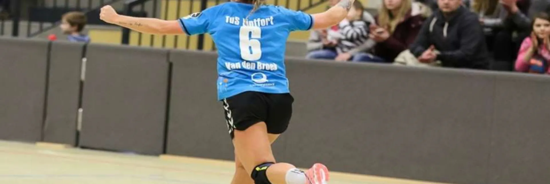 5875feee6939e14.jpg
