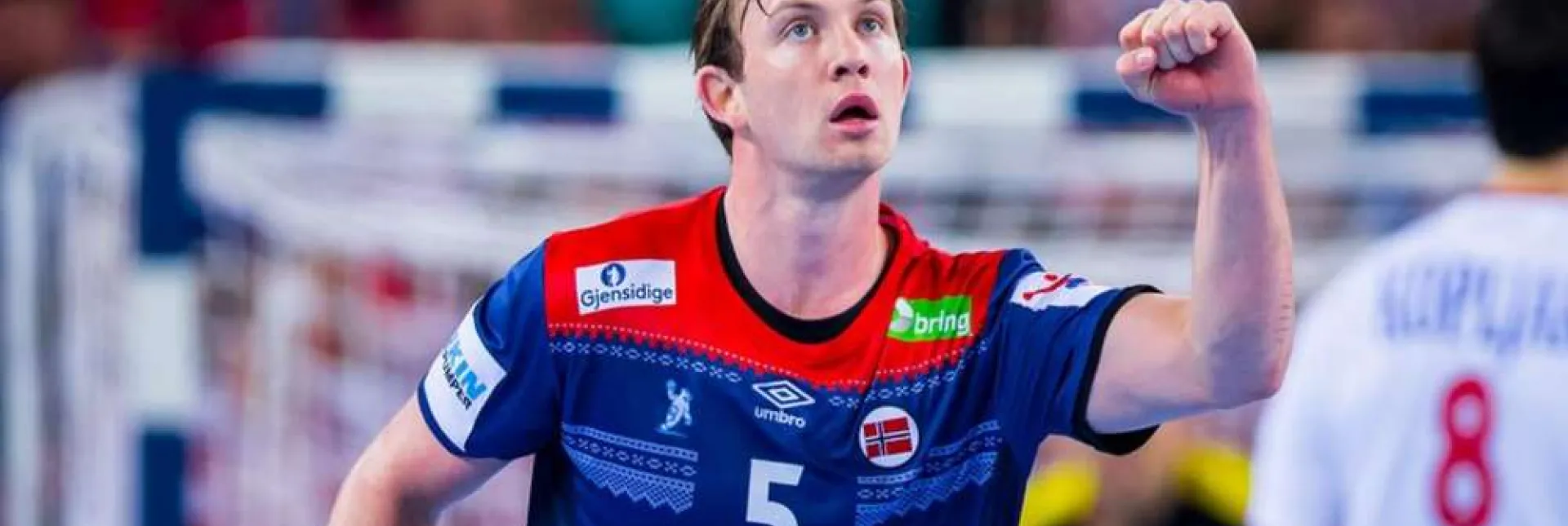 fe416861392018b.jpg