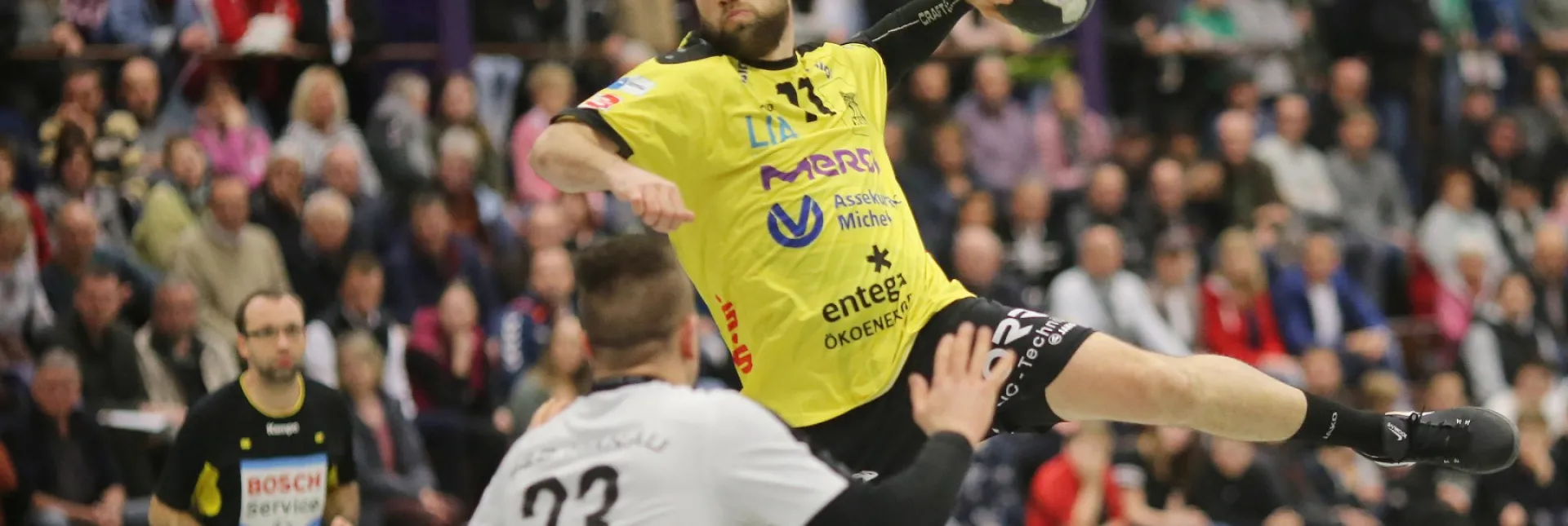 Till-Buschmann_Pfliegendoerfer.jpg