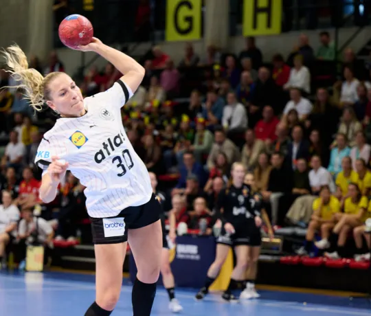 Jenny Behrend beim 40:21-Sieg in Belgien