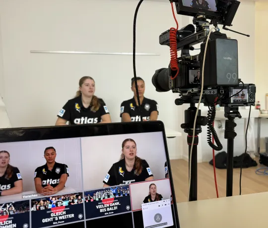 Medientermin mit zwei Nationalspielerinnen 