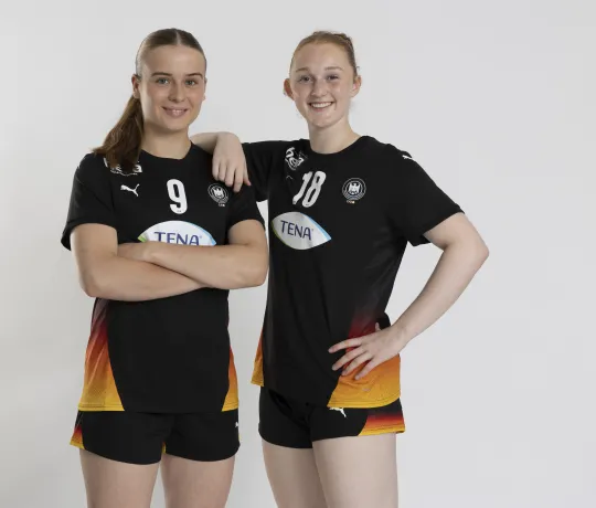 Fine Stenzel (links) und Tamina Kugler stehen im WM-Aufgebot. - Foto: Kenny Beele