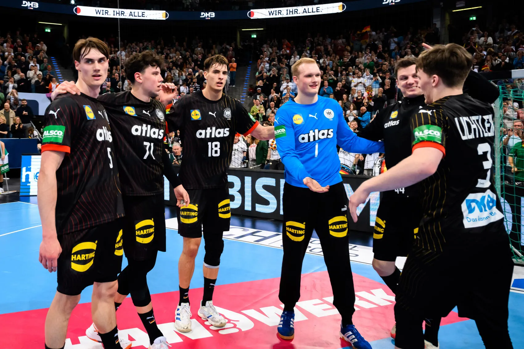 Das deutsche Team nach dem Spiel