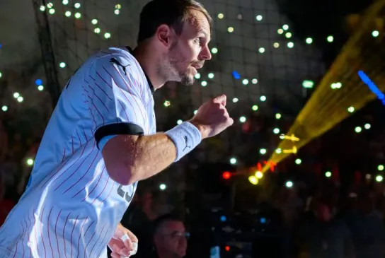 Kai Häfner beim Einlauf vor einem Länderspiel.