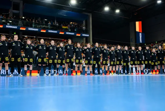 Die Handball-Nationalmannschaft. - Foto: Marco Wolf