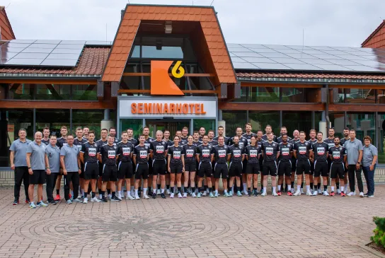 Schiedsrichter*innen bereiten sich auf Saison 2025/26 vor