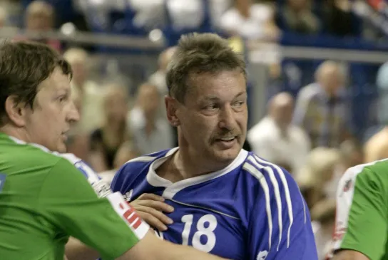 Peter Larisch (rechts). - Foto: imago images/Christian Schroedter