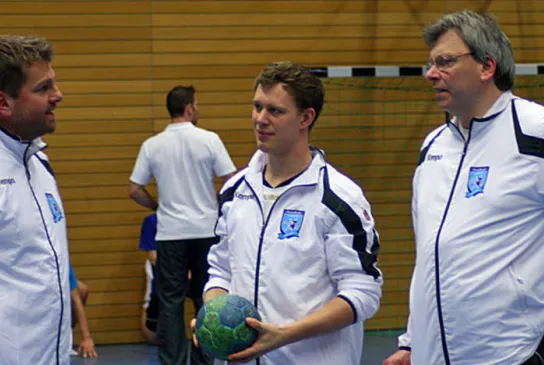 2bb7083483e364e.jpg
