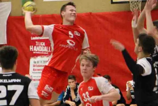 fce74382e2015d0.jpg