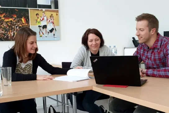 20190223-Projektgruppe-entwickelt-Arbeitshilfen-weiter.jpg