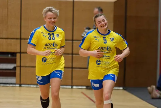 Franzisca-Buth-links-und-Isabell-Hurst_rechts-Verein.jpg