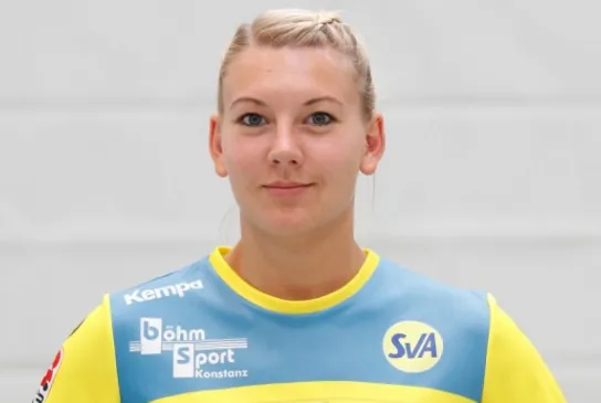 Julia-Willauer-SVA-Interview.jpg