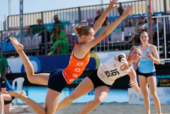 TUN25---NED-vs-GER--U17-Women-_1JC3184AJC.jpg